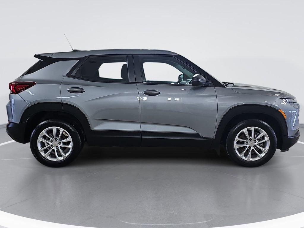Certified 2024 Chevrolet TrailBlazer LS image 2