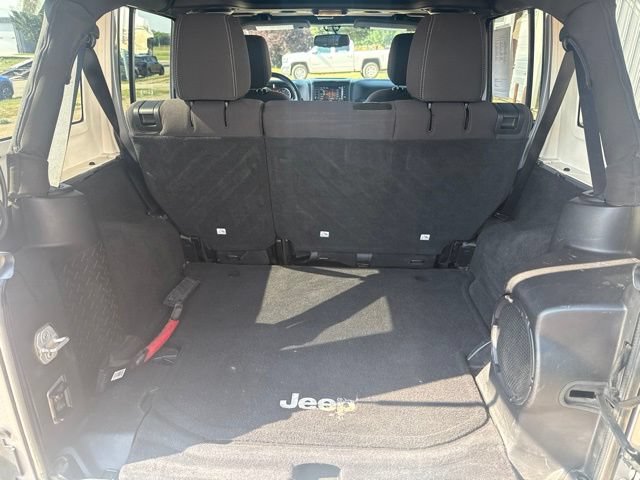Used 2013 Jeep Wrangler Unlimited Sahara w/ Trailer Tow Group AWD/4WD image 16