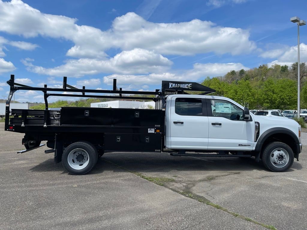New 2026 Ford F550 4x4 Crew Cab image 7