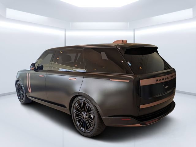 Used 2024 Land Rover Range Rover Long Wheelbase SE image 5