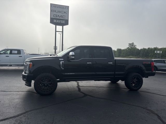 Used 2017 Ford F250 Platinum w/ Platinum Ultimate Package AWD/4WD image 2