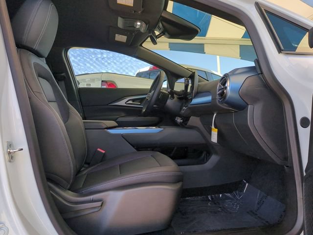 Certified 2026 Chevrolet Equinox EV LT AWD/4WD image 36