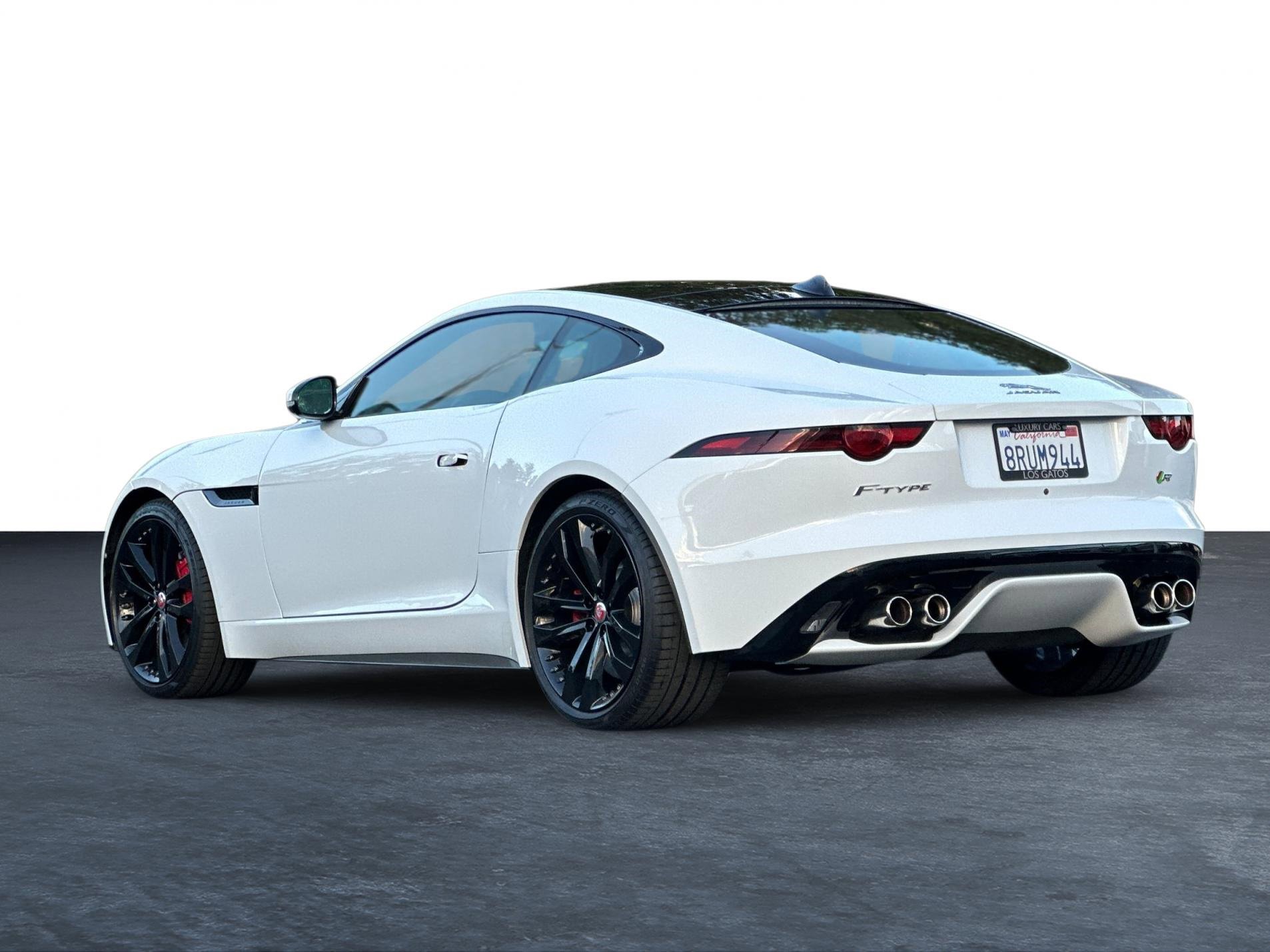 Used 2020 Jaguar F-TYPE R image 6