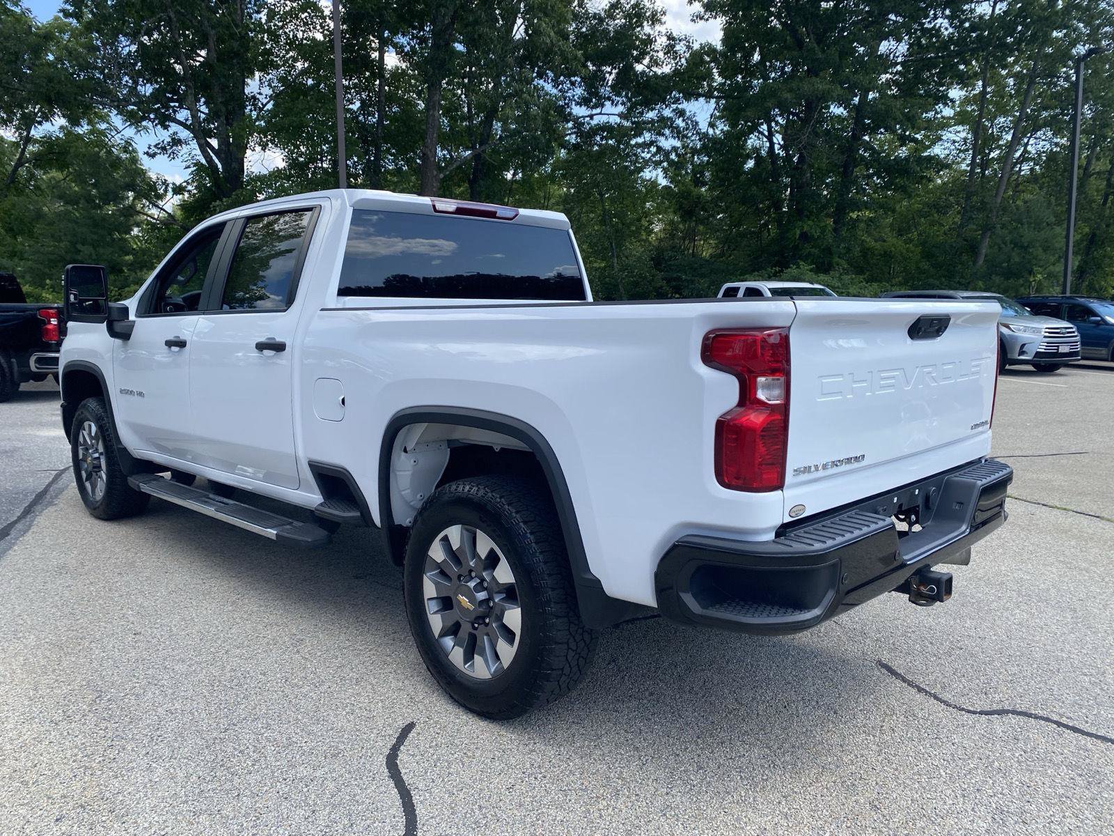 Certified 2024 Chevrolet Silverado 2500 Custom w/ Custom Value Package AWD/4WD image 5