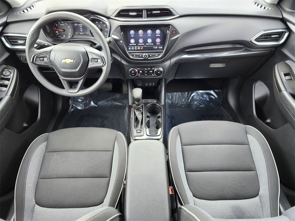 Used 2023 Chevrolet TrailBlazer LT w/ Convenience Package image 10