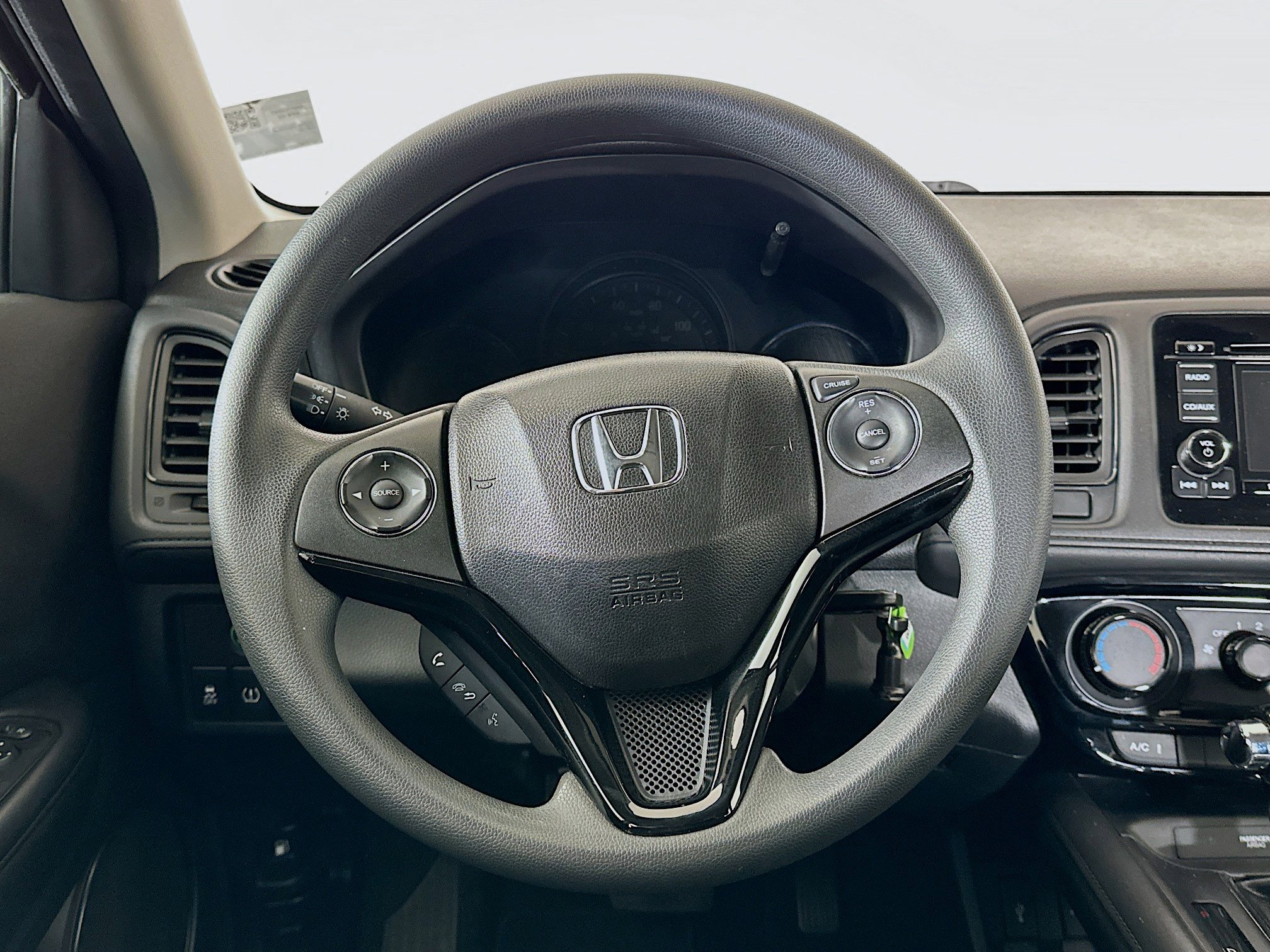 Used 2016 Honda HR-V LX image 17