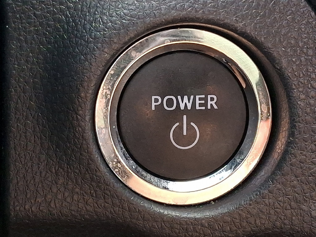 Used 2024 Toyota RAV4 XLE w/ Convenience Package AWD/4WD image 24