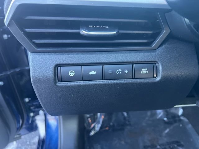 Used 2024 Nissan Altima 2.0 SR image 8