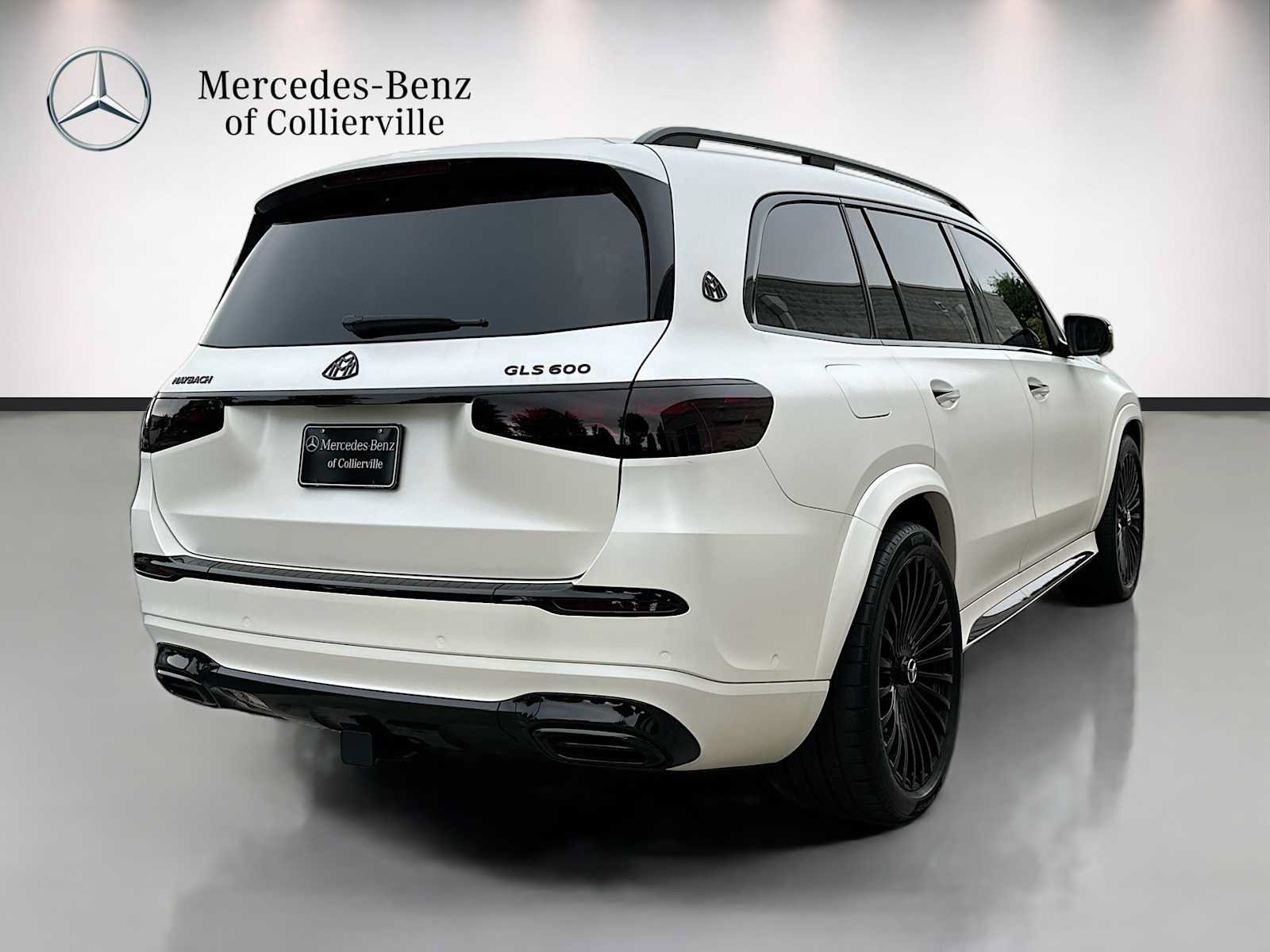 Used 2025 Mercedes-Benz Maybach GLS 600 4MATIC image 5