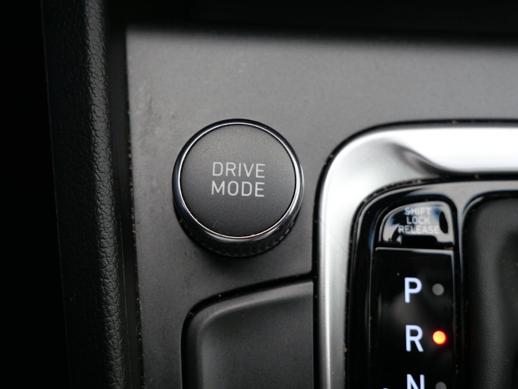 Used 2023 Hyundai Kona SEL AWD/4WD image 28