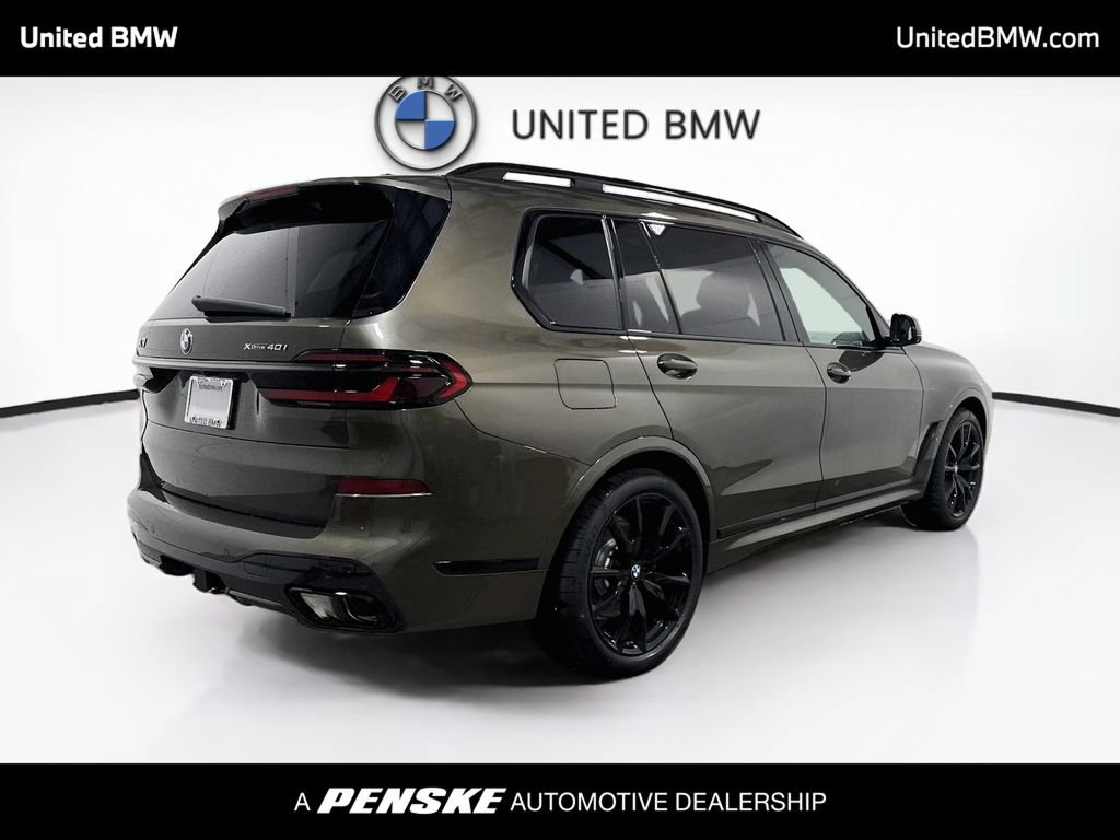 New 2027 BMW X7 xDrive40i w/ M Sport Package AWD/4WD image 5