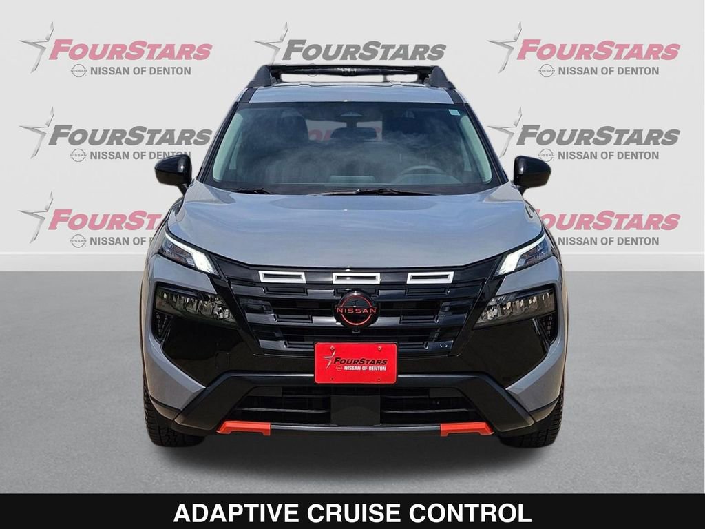 Used 2025 Nissan Rogue SV AWD/4WD image 10