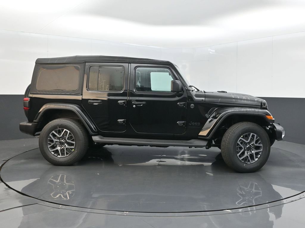 New 2025 Jeep Wrangler Sahara image 8