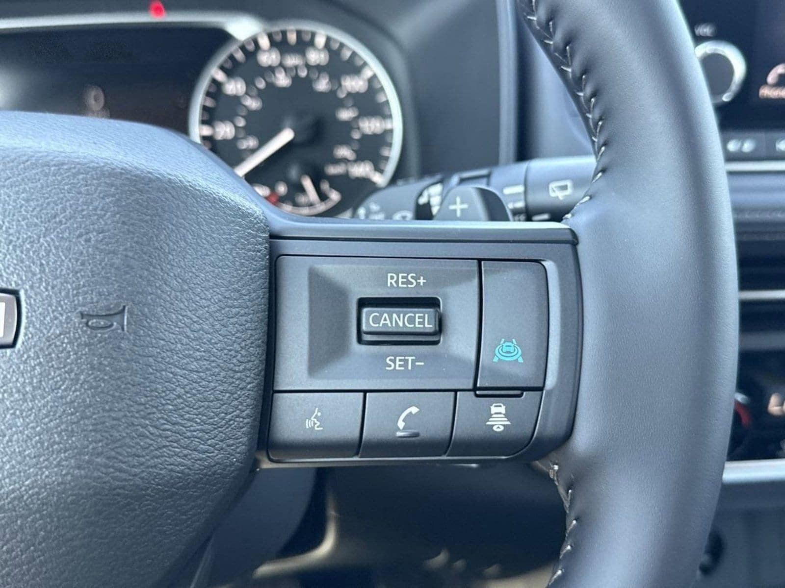 New 2026 Nissan Rogue SV AWD/4WD image 26