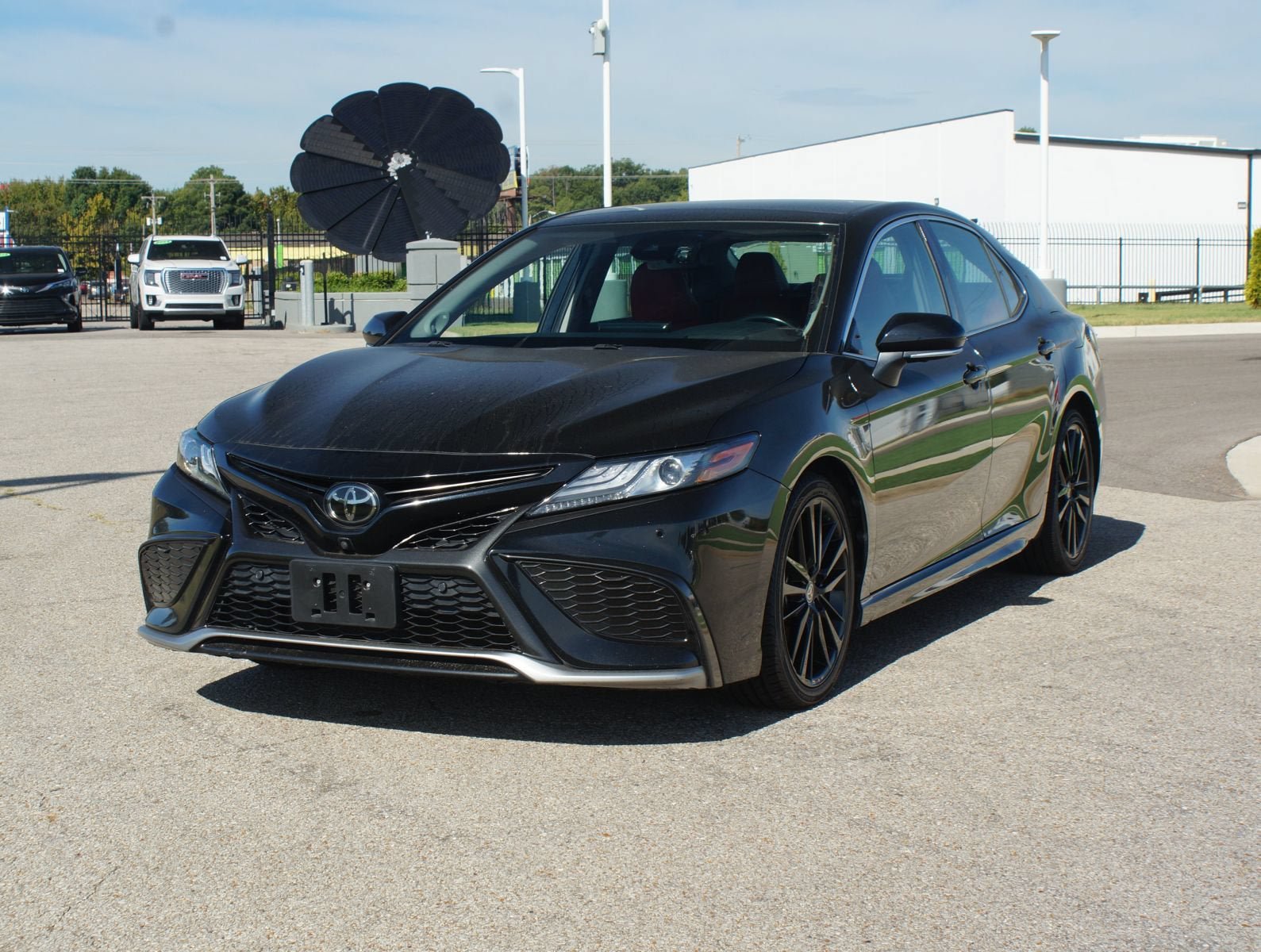 Used 2023 Toyota Camry XSE w/ Navigation Package FWD image 24