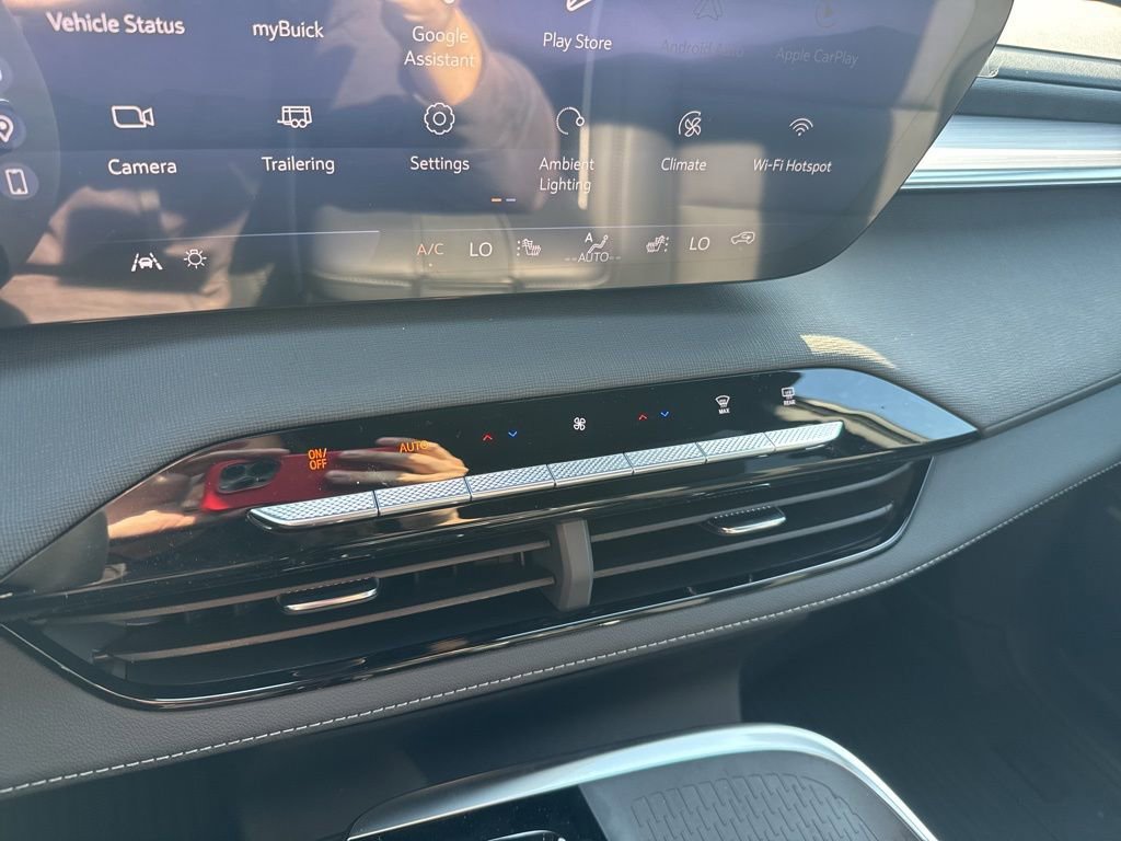 New 2026 Buick Enclave Preferred w/ Power Package AWD/4WD image 34