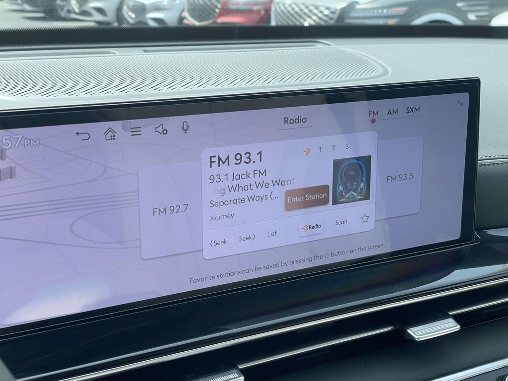 Used 2025 Genesis GV80 2.5T Standard image 14