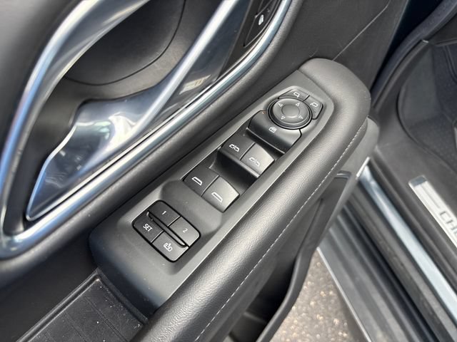 Used 2021 Chevrolet Tahoe LT AWD/4WD image 13
