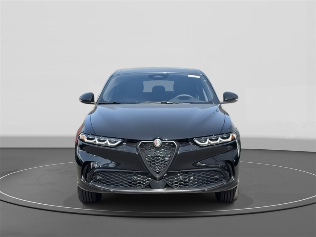 New 2025 Alfa Romeo Tonale w/ Premium Package image 2