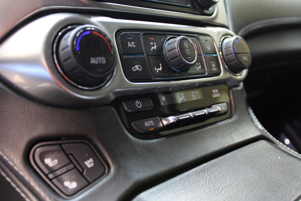 Used 2015 Chevrolet Tahoe LTZ image 37