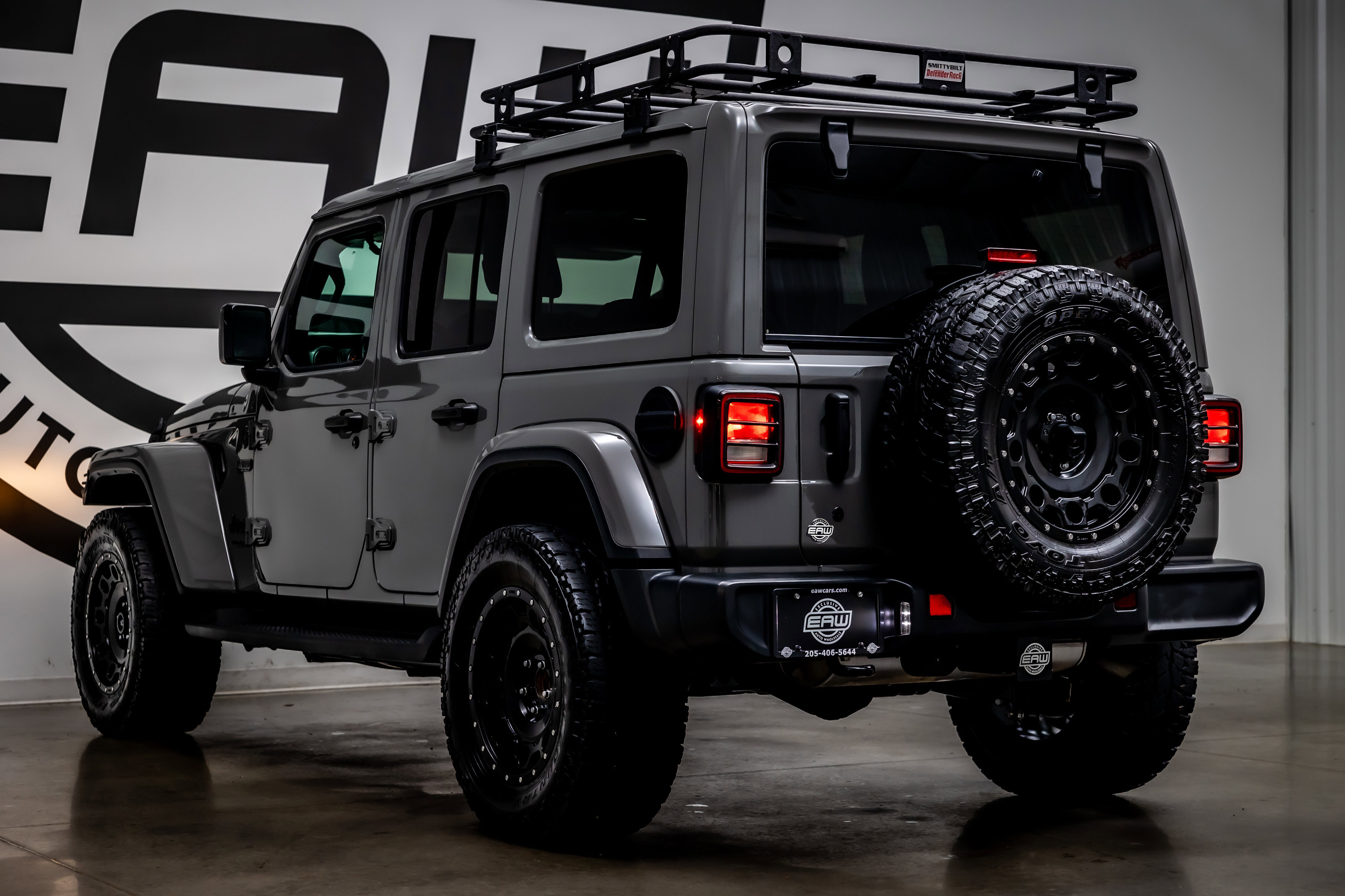 Used 2019 Jeep Wrangler Unlimited Sahara image 35