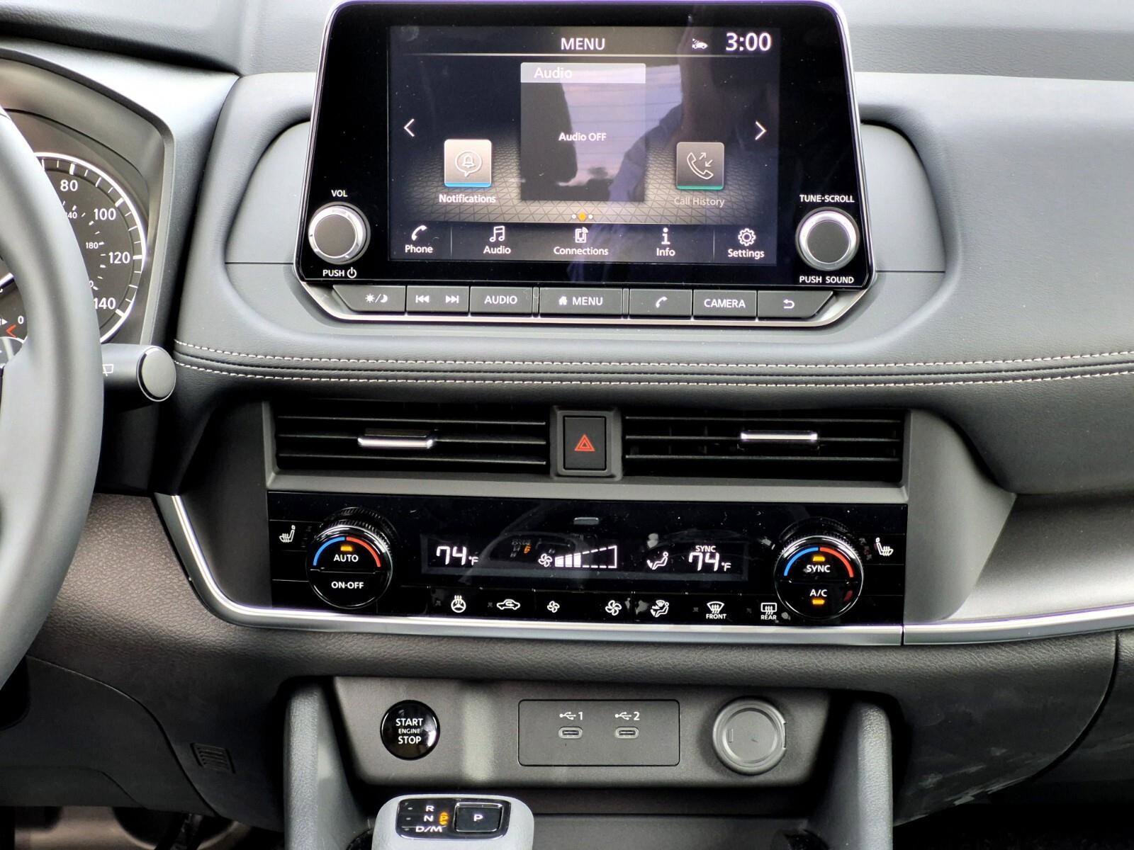 Used 2026 Nissan Rogue SV w/ SV Premium Package image 30