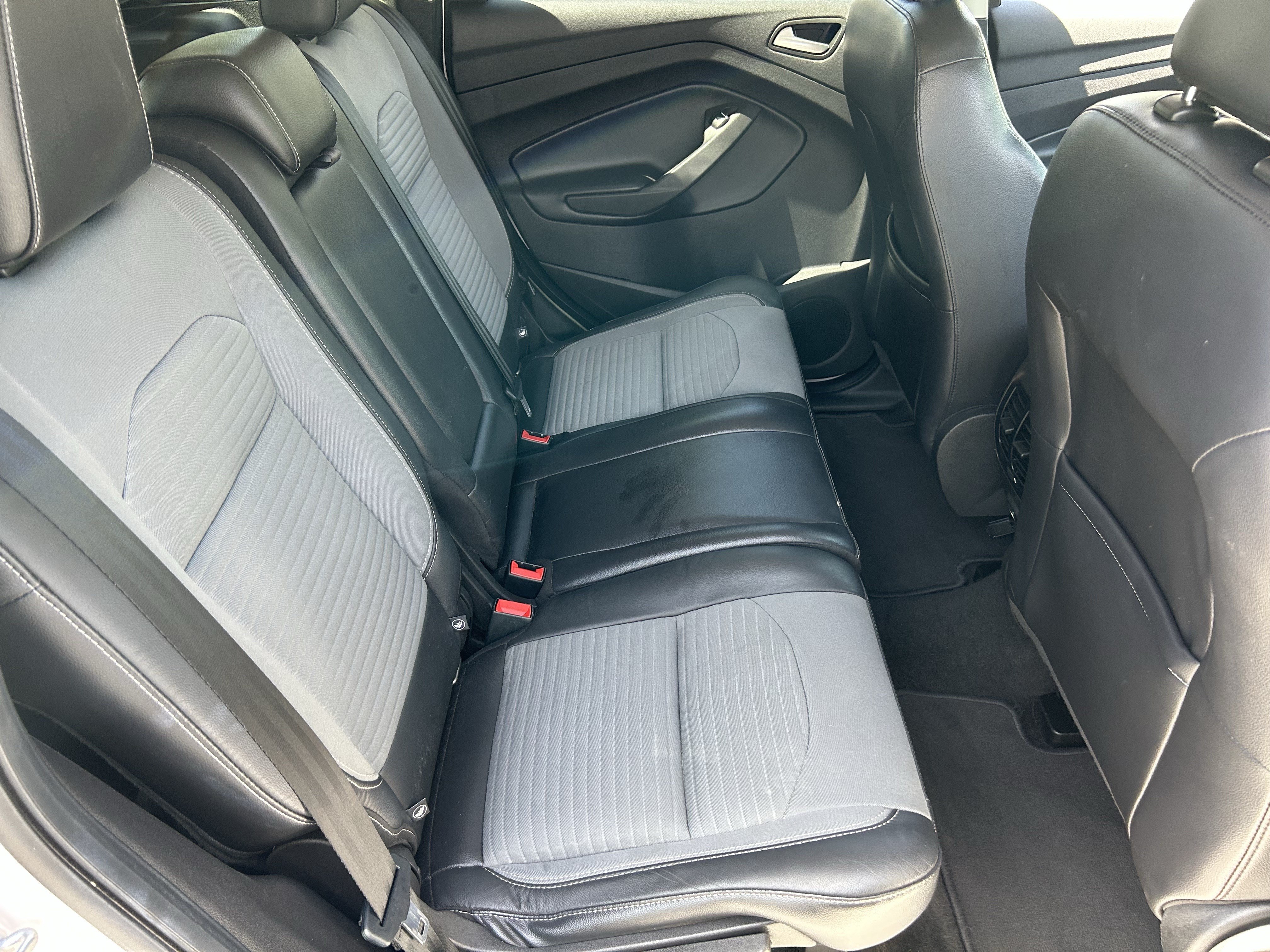 Used 2019 Ford Escape SE AWD/4WD image 11