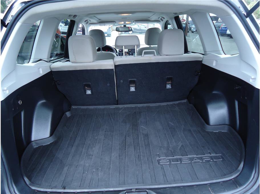 Used 2015 Subaru Forester 2.5i Premium w/ All-Weather Package image 24