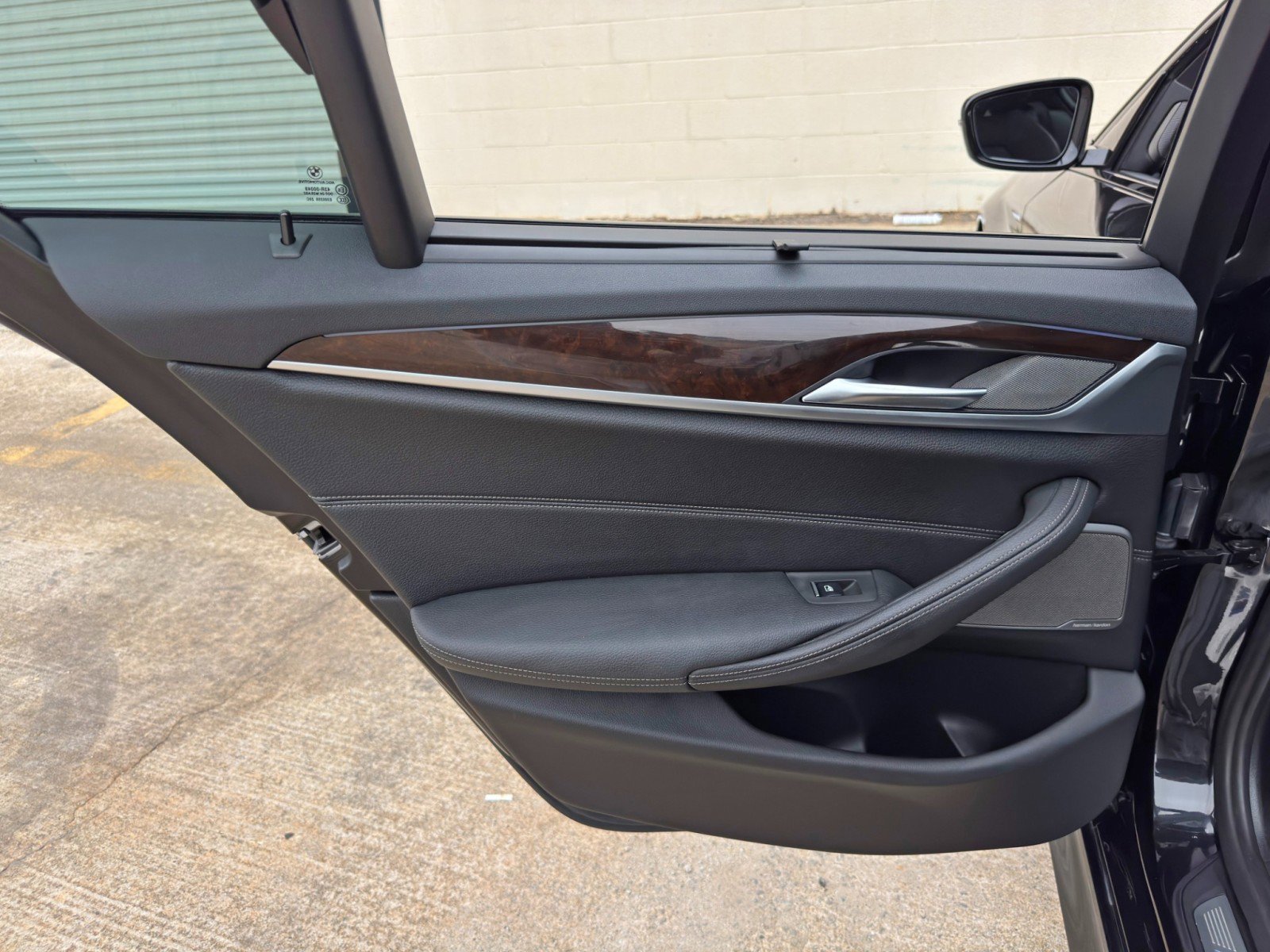Used 2019 BMW 540i xDrive w/ M Sport Package AWD/4WD image 45