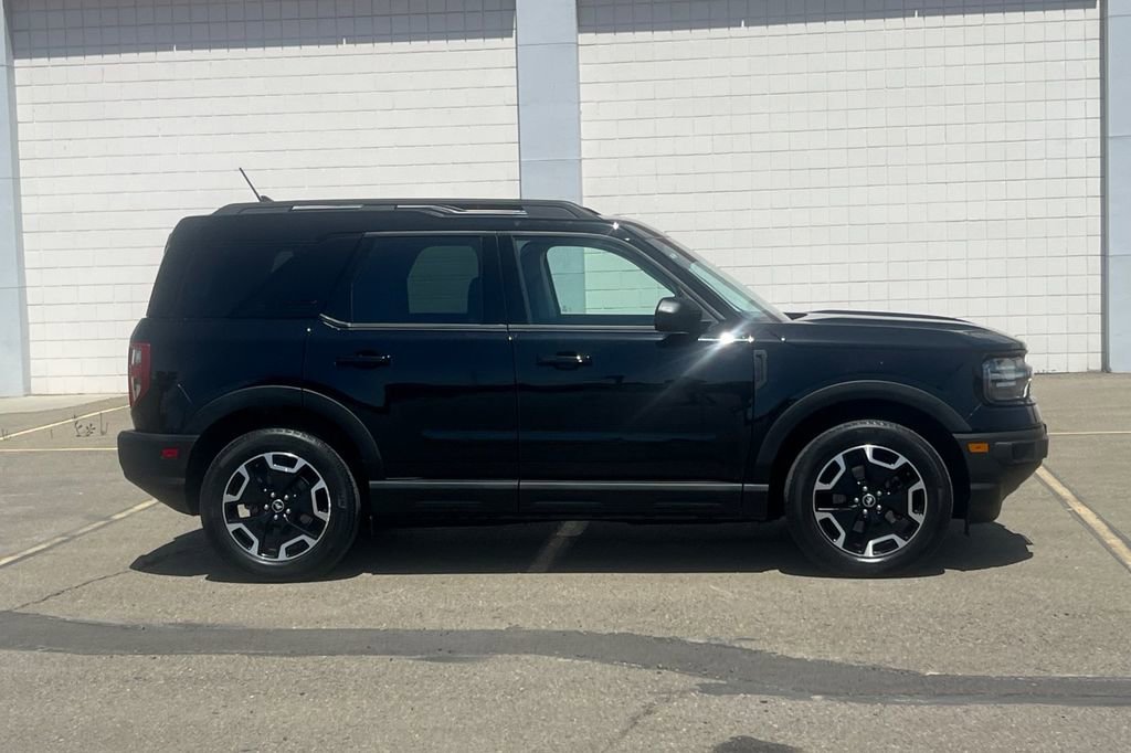 Used 2021 Ford Bronco Sport Outer Banks AWD/4WD image 3
