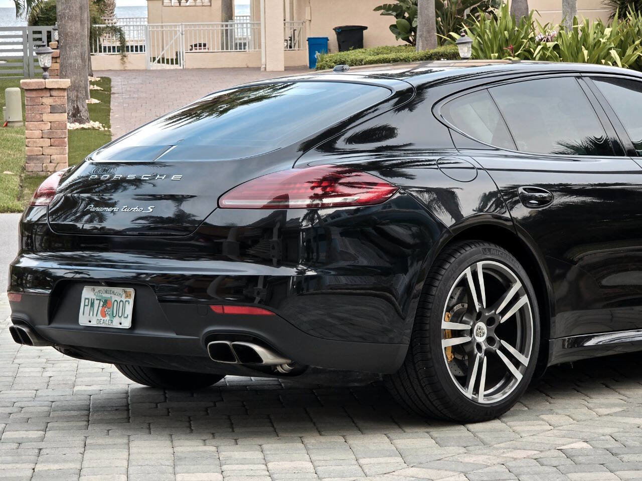 Used 2014 Porsche Panamera Turbo S w/ Exterior Package in Black image 7