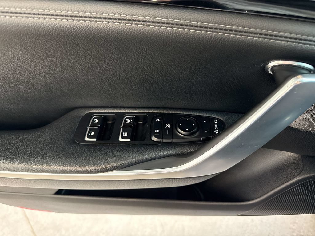 Certified 2022 Kia Stinger GT-Line w/ Sun & Sound Package AWD/4WD image 21