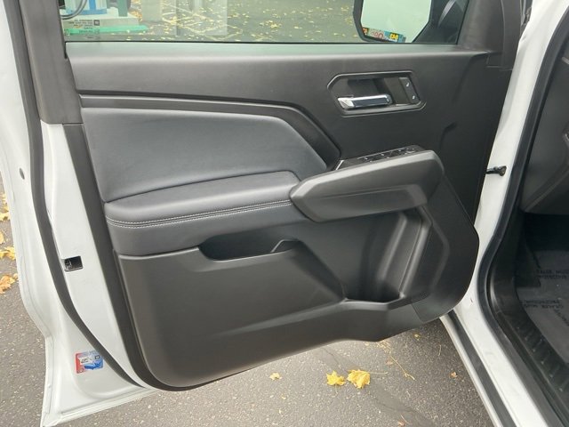 Used 2024 Chevrolet Colorado LT image 13