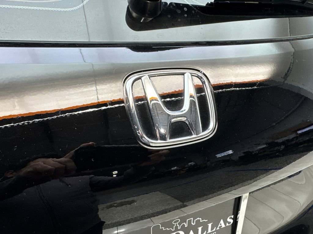 Used 2025 Honda HR-V LX image 20