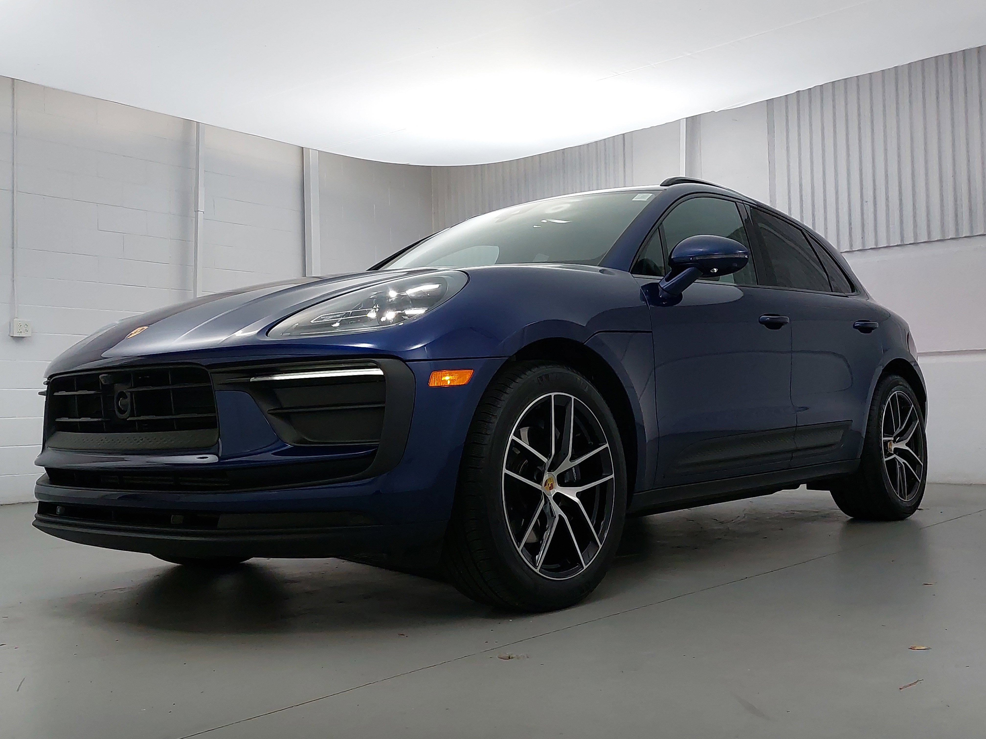 Used 2025 Porsche Macan