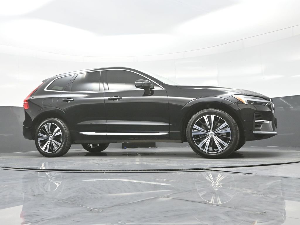 Used 2023 Volvo XC60 T8 Plus AWD/4WD image 29