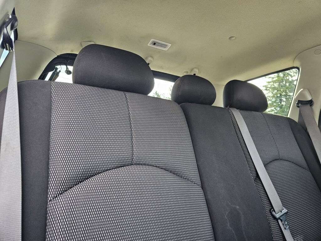 Used 2006 MAZDA Tribute s FWD image 13
