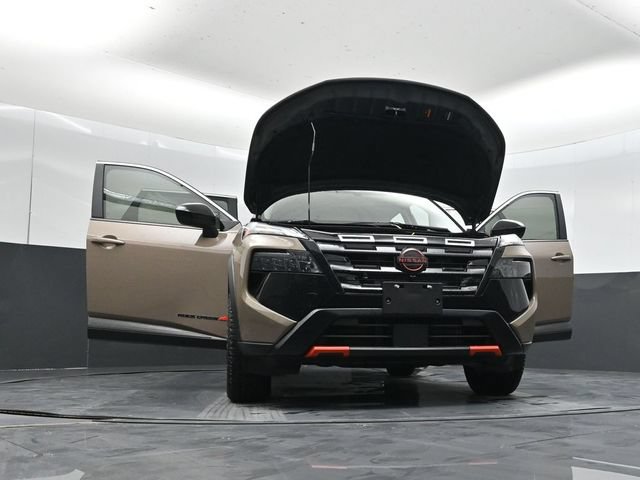 Used 2026 Nissan Rogue SV AWD/4WD image 57