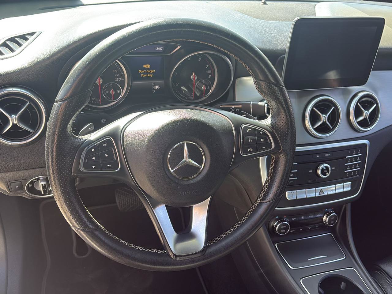 Used 2017 Mercedes-Benz CLA 250 image 10
