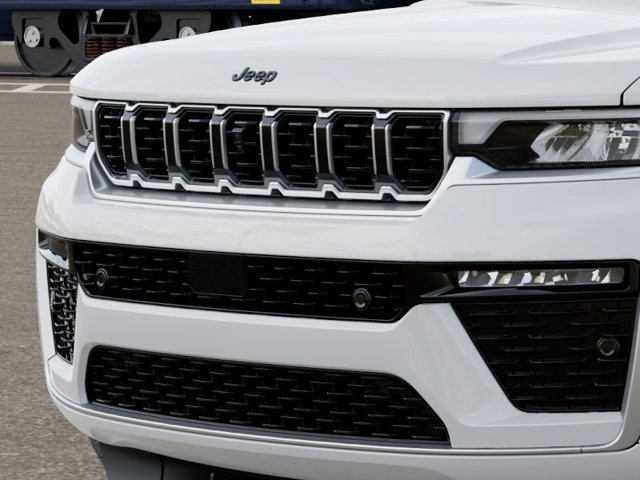 New 2027 Jeep Grand Cherokee Summit AWD/4WD image 11