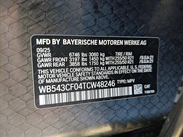 Used 2026 BMW iX xDrive45 AWD/4WD image 17