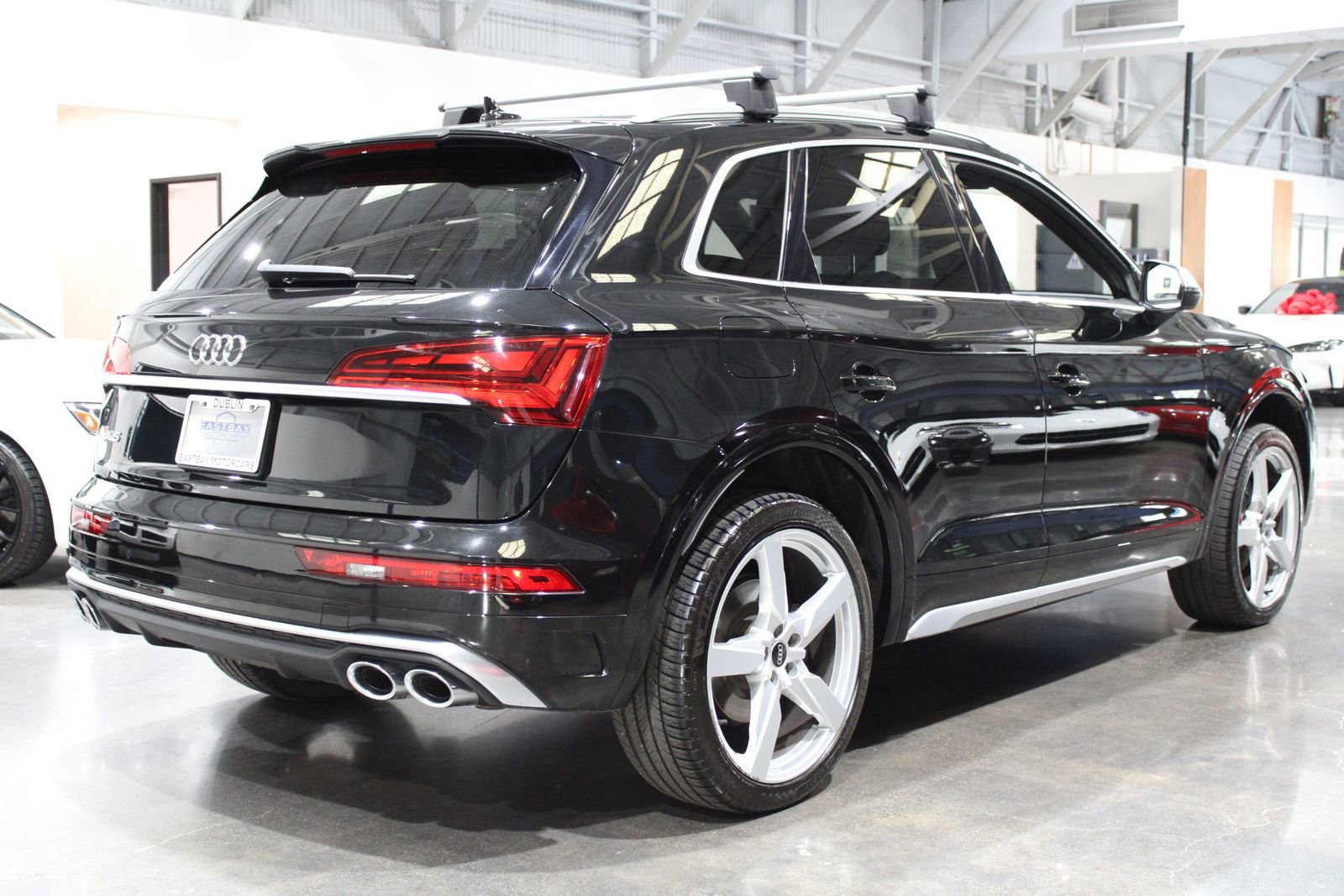 Used 2022 Audi SQ5 Premium w/ Convenience Package image 17