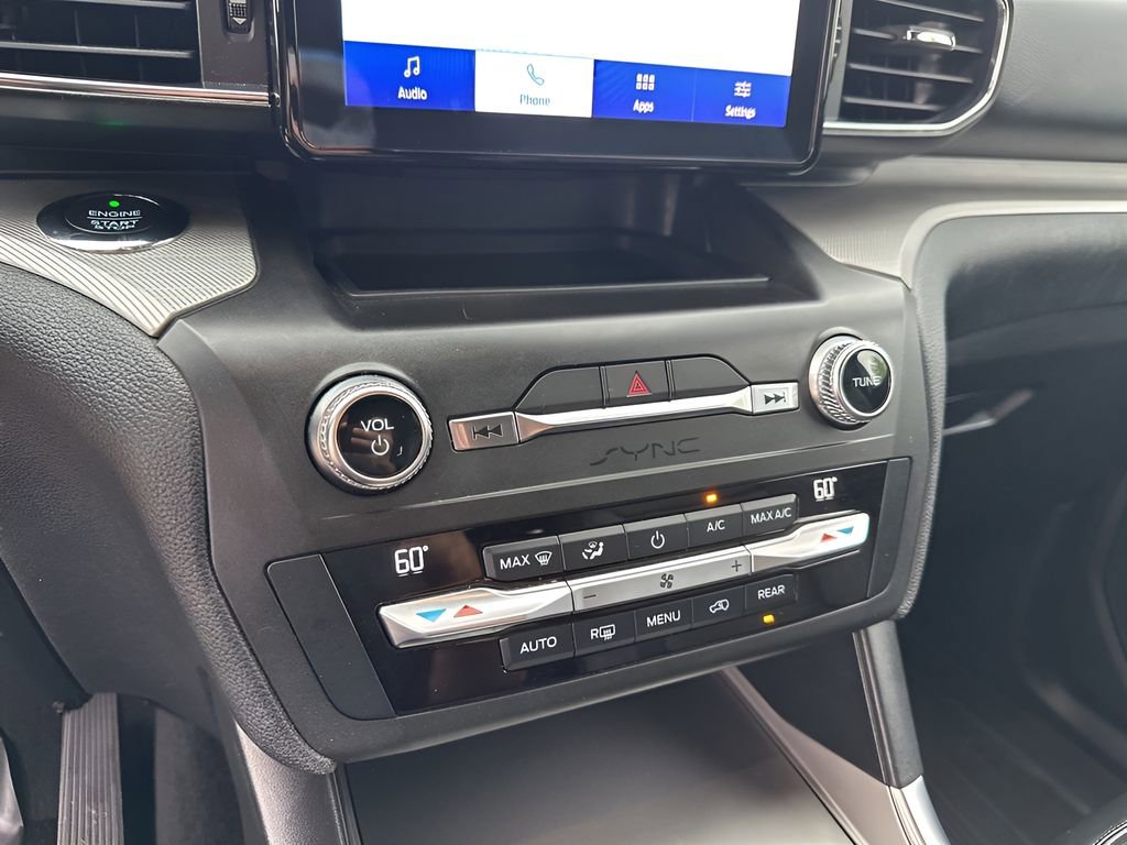 Used 2020 Ford Explorer XLT w/ Equipment Group 202A image 36