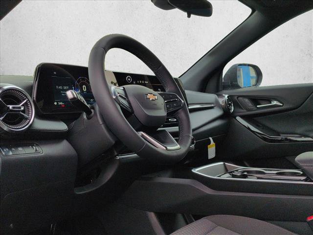 New 2026 Chevrolet Equinox LT FWD image 3