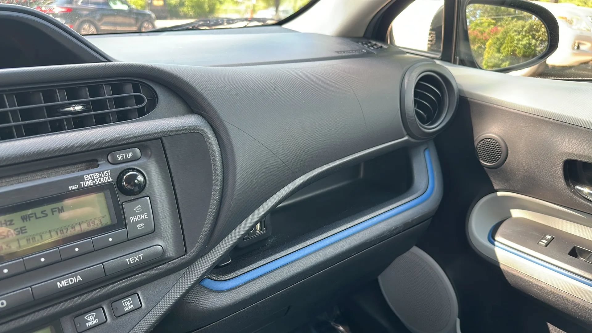 Used 2013 Toyota Prius C Two FWD image 37