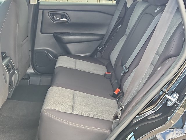 Used 2026 Nissan Rogue SV FWD image 18