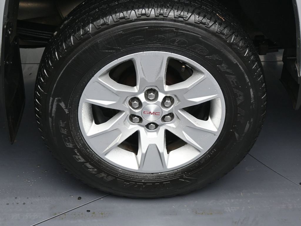 Used 2016 GMC Canyon SLE image 5