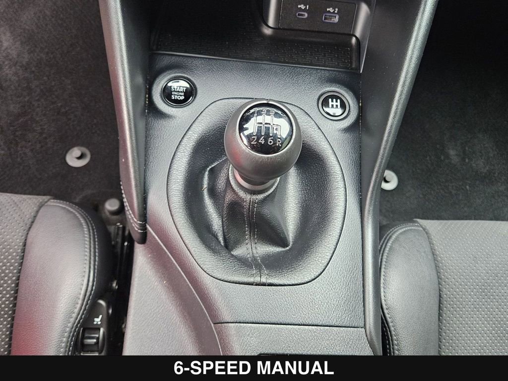 Used 2024 Nissan Z Performance w/ Floor Mat Package image 19