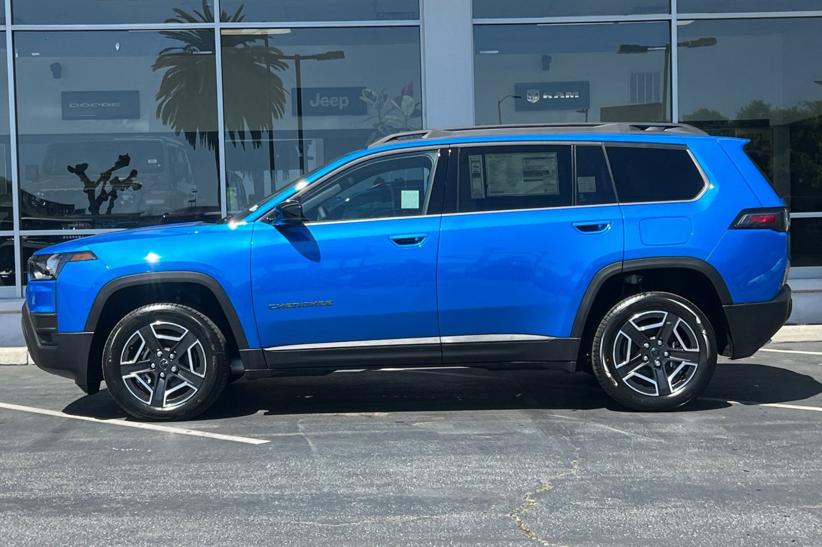 New 2026 Jeep Cherokee Limited AWD/4WD image 7