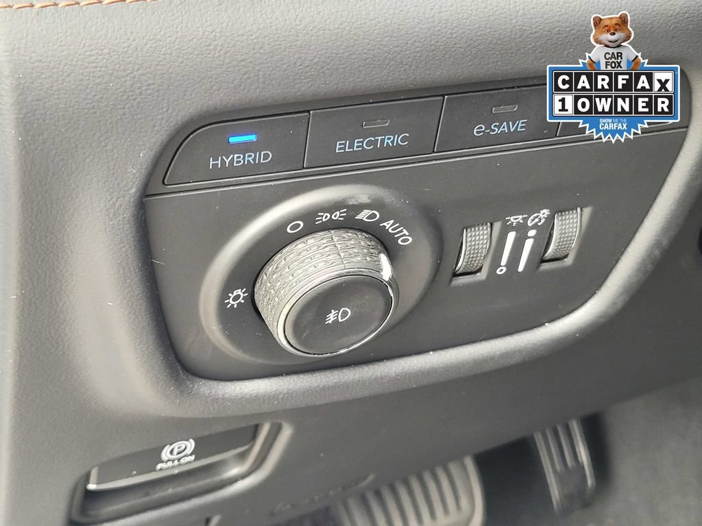 Used 2023 Jeep Grand Cherokee Summit AWD/4WD image 17